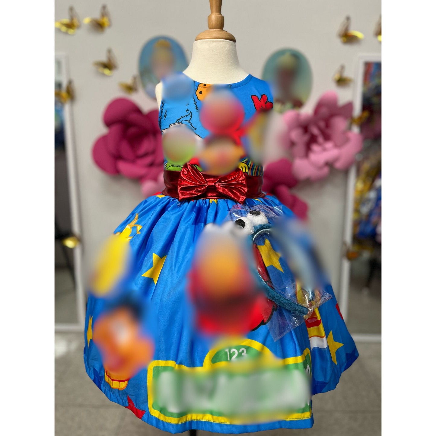 AMIGOS DE COLORES DRESS